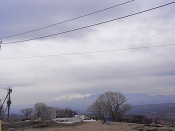 嬬恋牧場からの浅間山.jpg